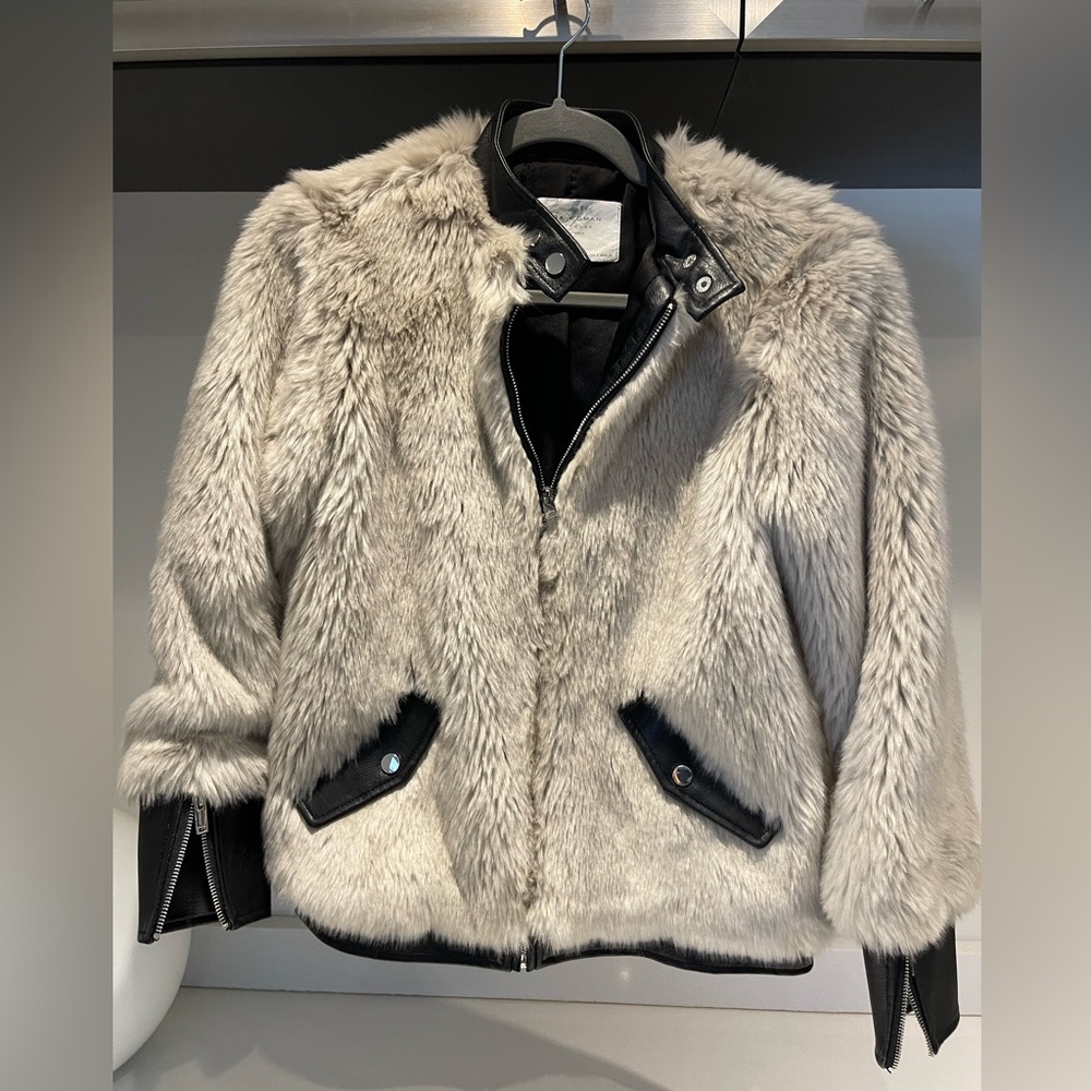 Women's Faux Fur Jacket - Gray